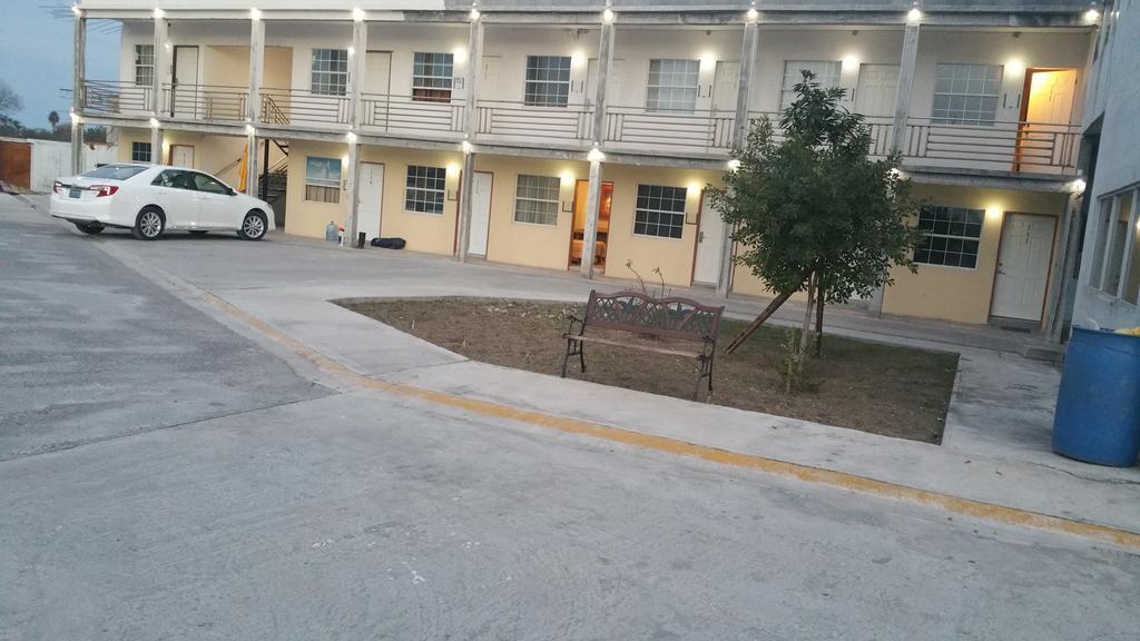 Hotel Estrella Matamoros  Dış mekan fotoğraf