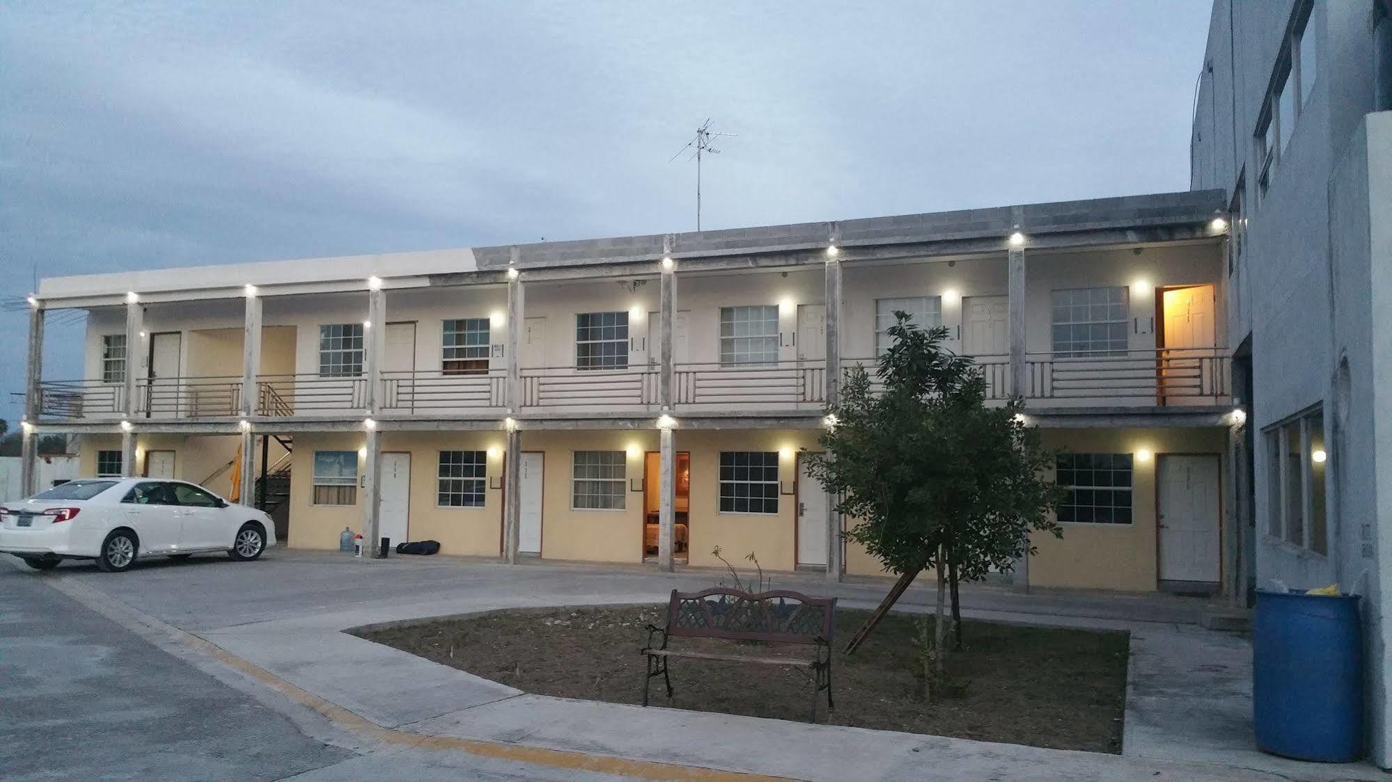 Hotel Estrella Matamoros  Dış mekan fotoğraf